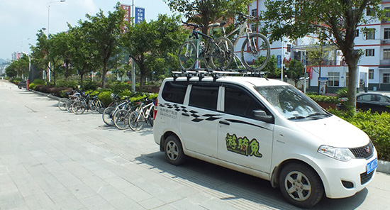 Supporting van of China Bike Tours, Supported Bike Tours in Guilin