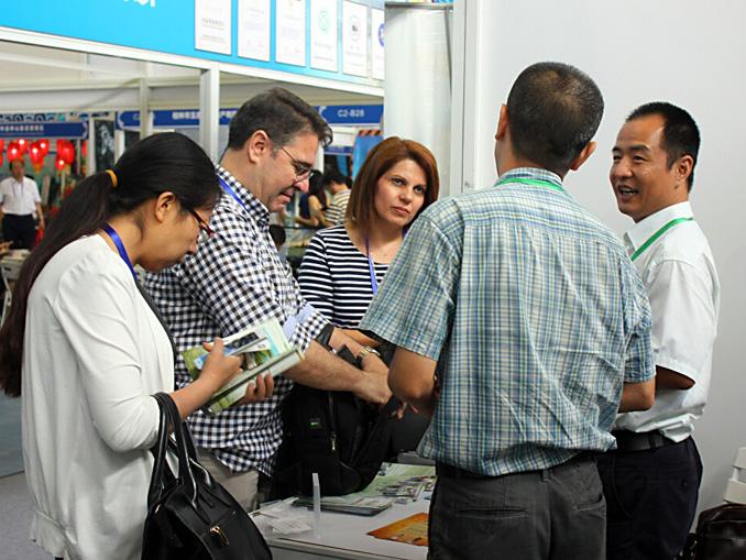 Introducing our products for foreign companies at ASEAN Travel Expo