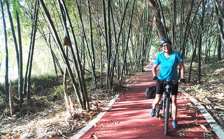  Bike , Hiking Boat Tour Guilin,Cheap China Bicycle Tour